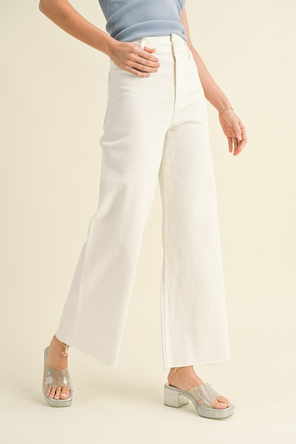 Plainview Raw Hem Wide Leg Jeans - Cream