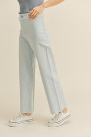 Plainview Raw Hem Wide Leg Jeans - Light Denim