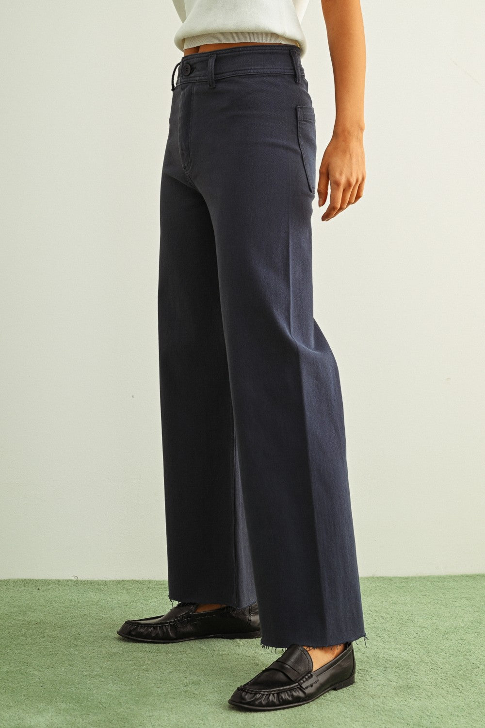 Plainview Raw Hem Wide Leg Jeans - Navy