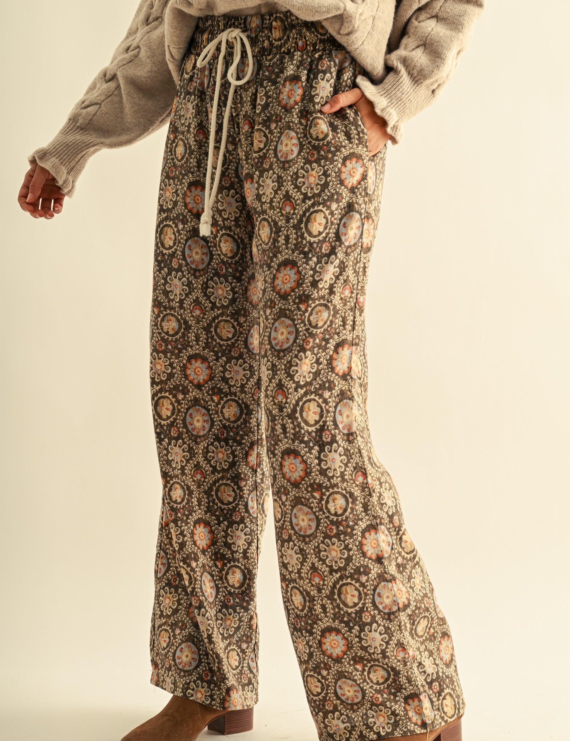 Print Atlas Linen Blend Wide Leg Pants in Burnt Olive - product photo 2