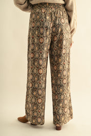 Print Atlas Linen Blend Wide Leg Pants in Burnt Olive - product photo 4