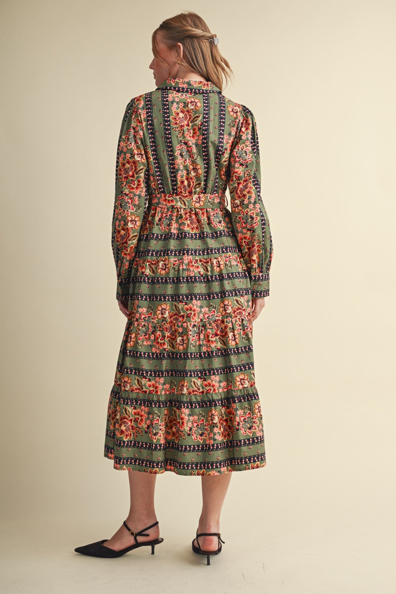 Printed Reverie Belted Floral Midi Dress in Dusty Blue Floral, photo 6