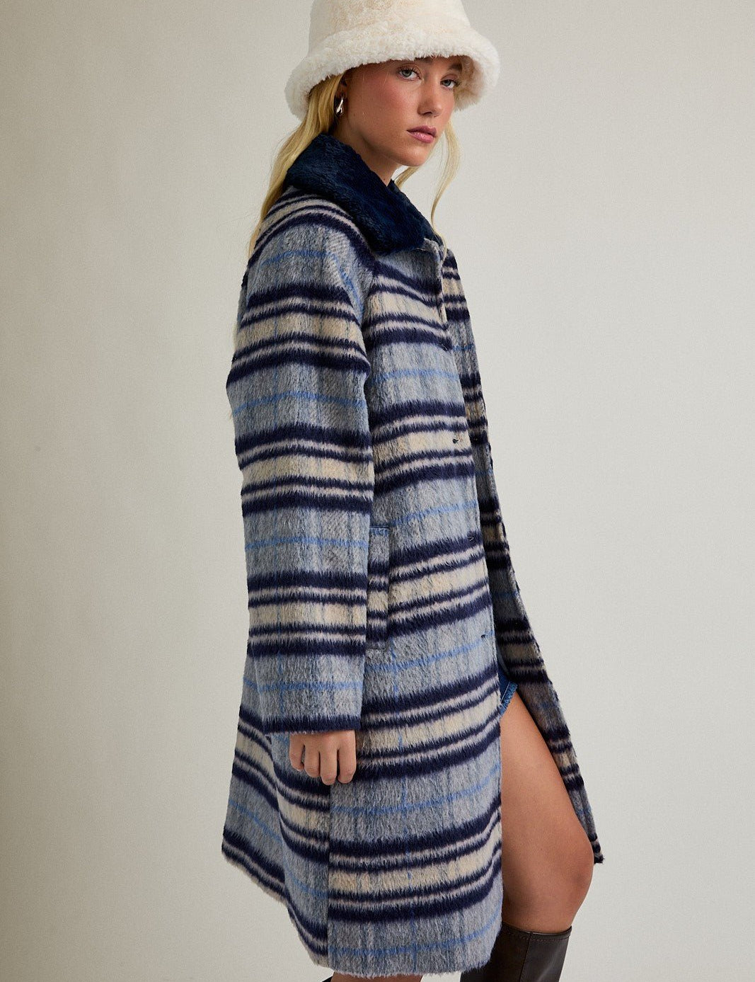 Promenade Faux Fur Collar Plaid Coat - Westly