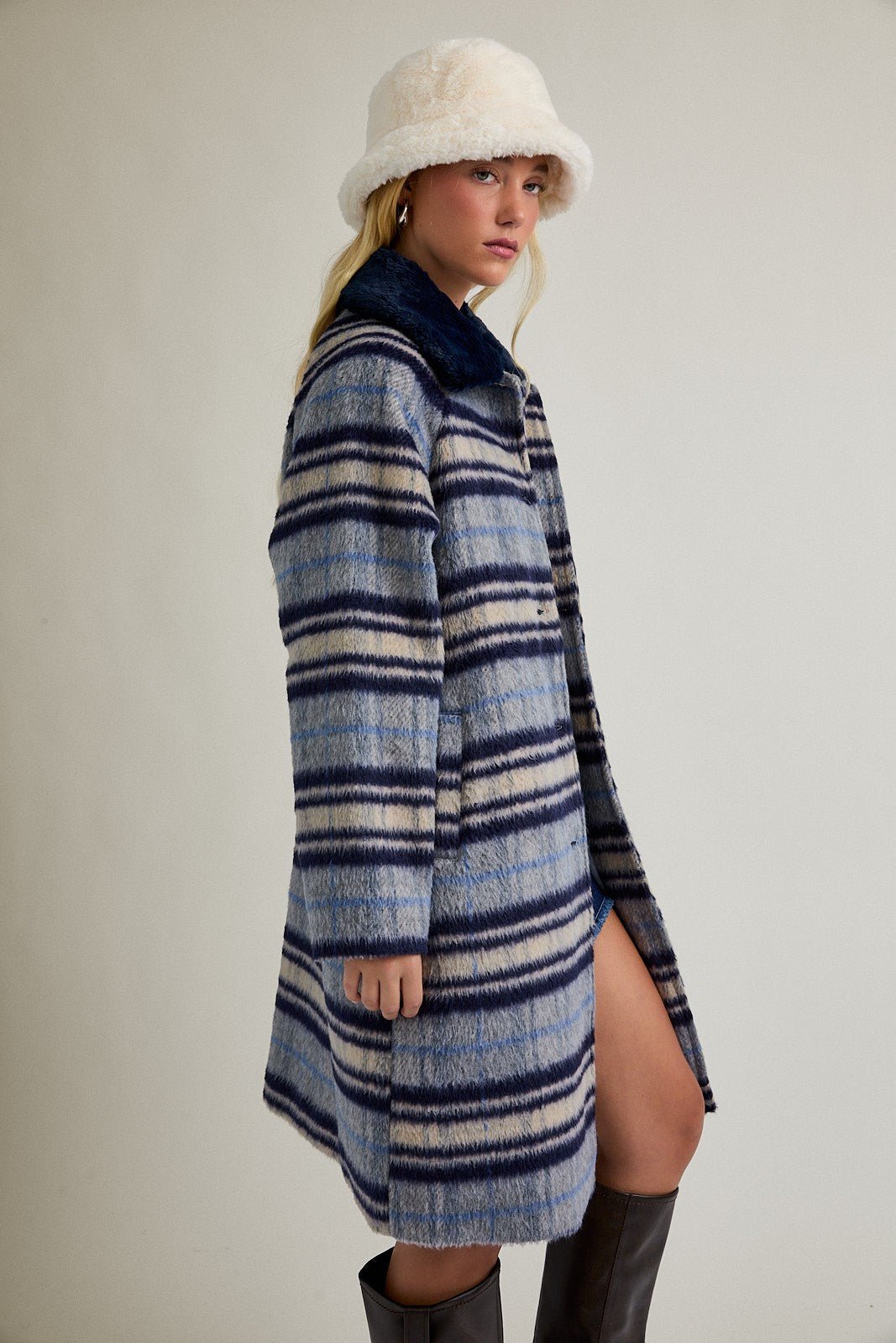 Promenade Faux Fur Collar Plaid Coat - Westly
