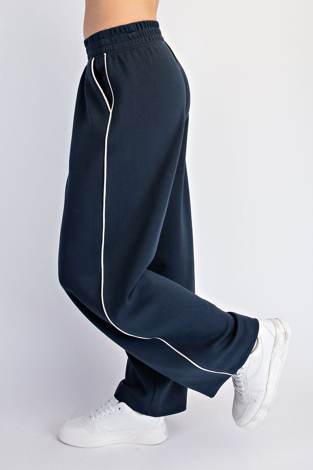 Rally Point Piped Scuba Lounge Pants in Teal Navy Mocha Cream, photo 5