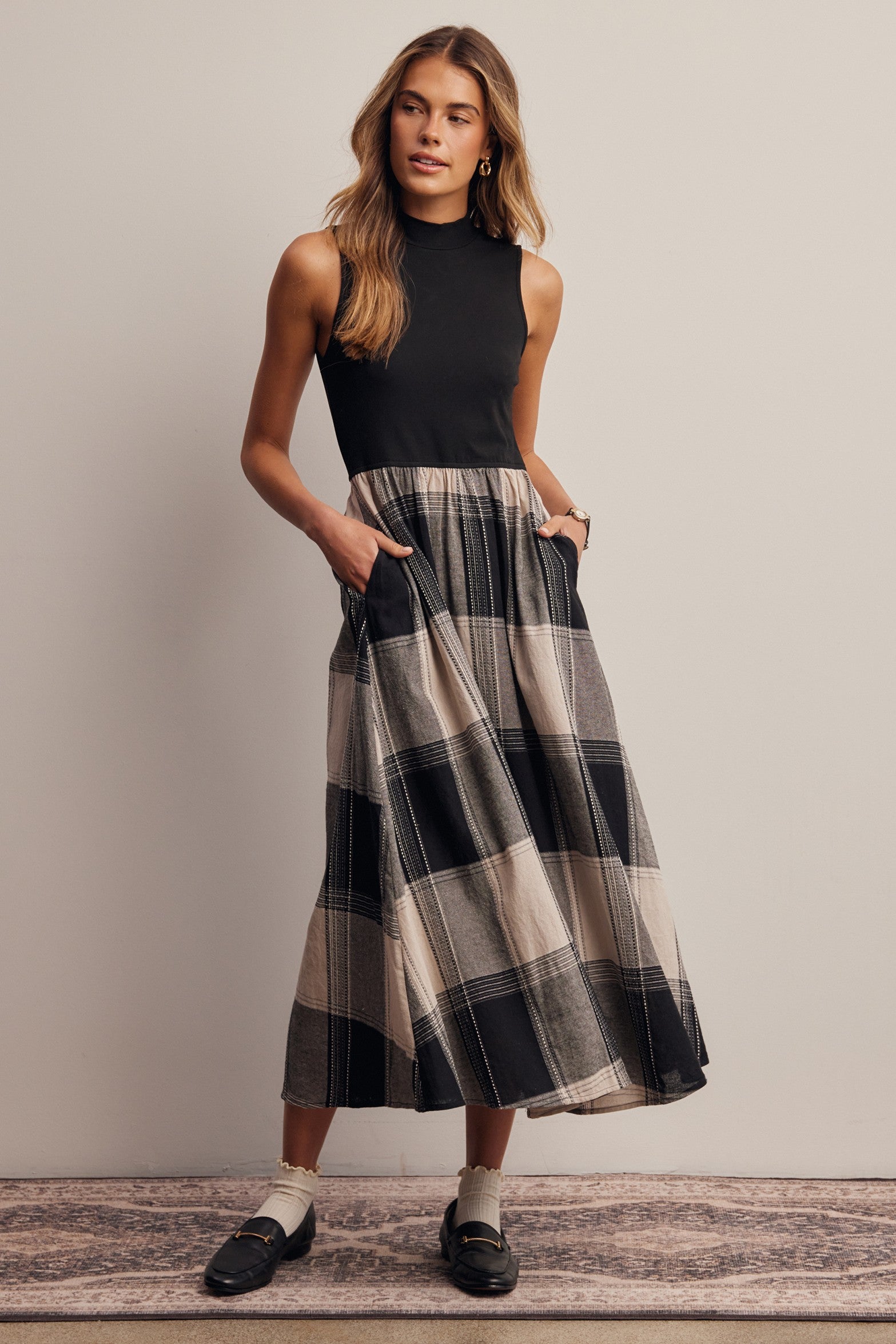 Regent Mixed Media Plaid Midi Dress in Faded Black, photo 6
