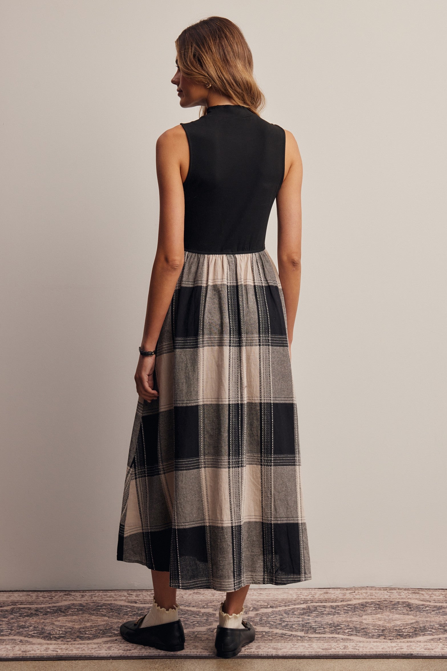 Regent Mixed Media Plaid Midi Dress in Faded Black, photo 10
