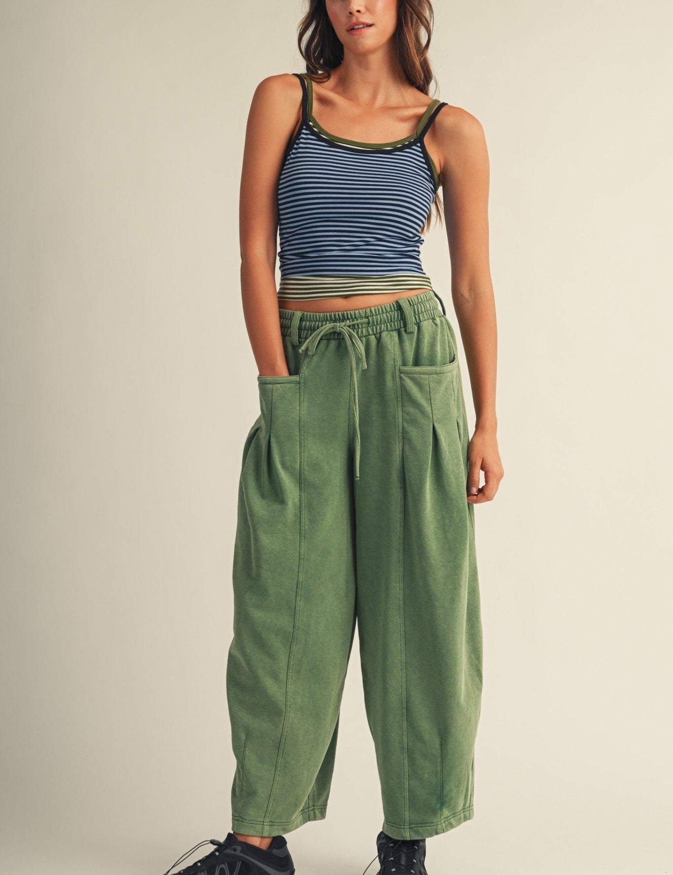 Rhodes Smocked Waist Balloon Barrel Pants - Westly