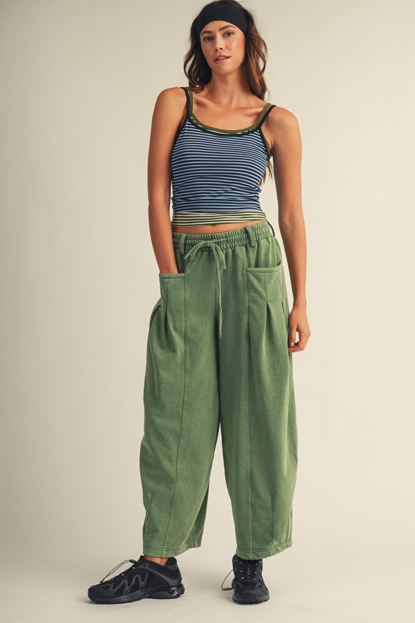 Rhodes Smocked Waist Balloon Barrel Pants - Westly