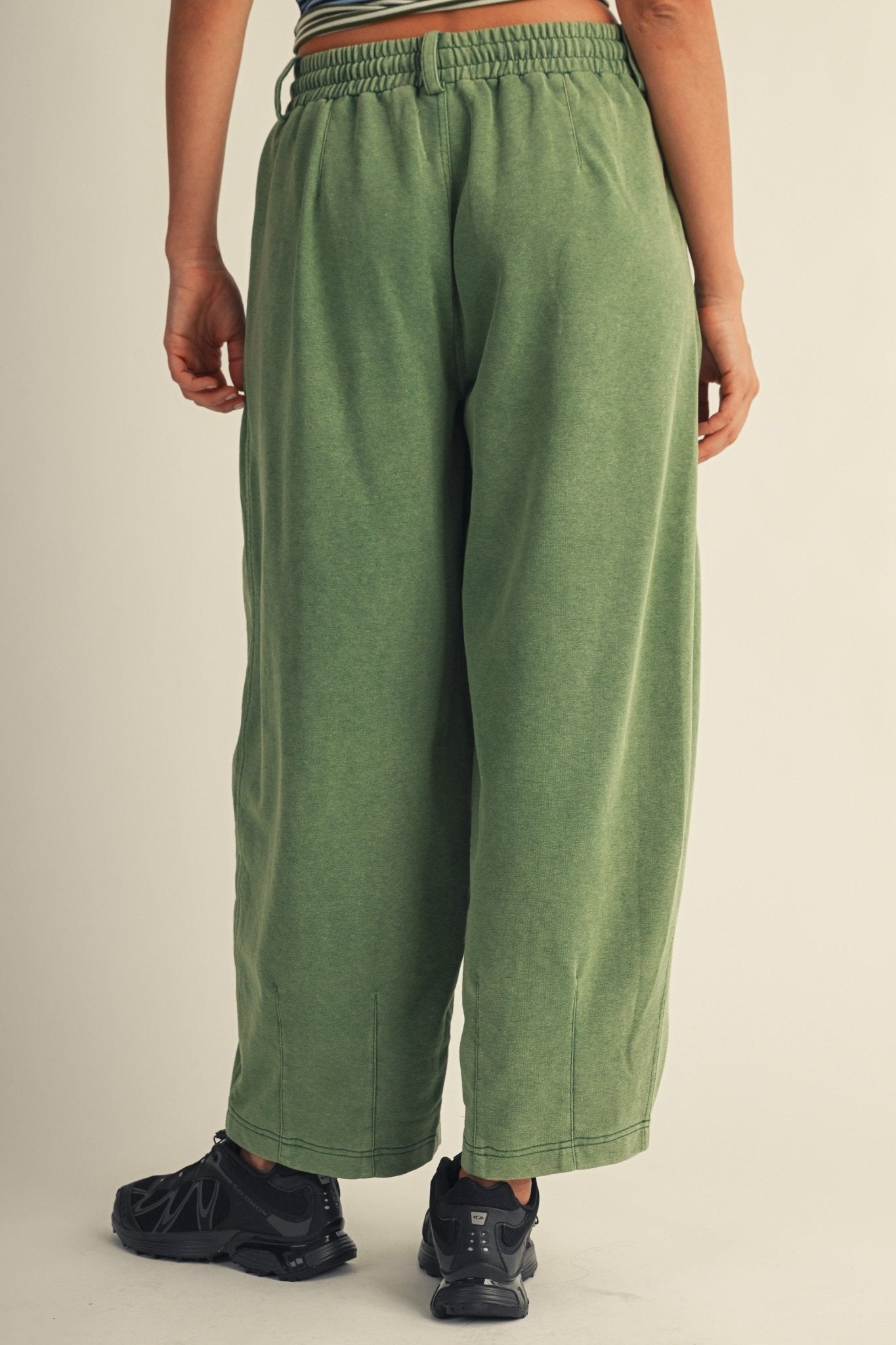 Rhodes Smocked Waist Balloon Barrel Pants - Westly