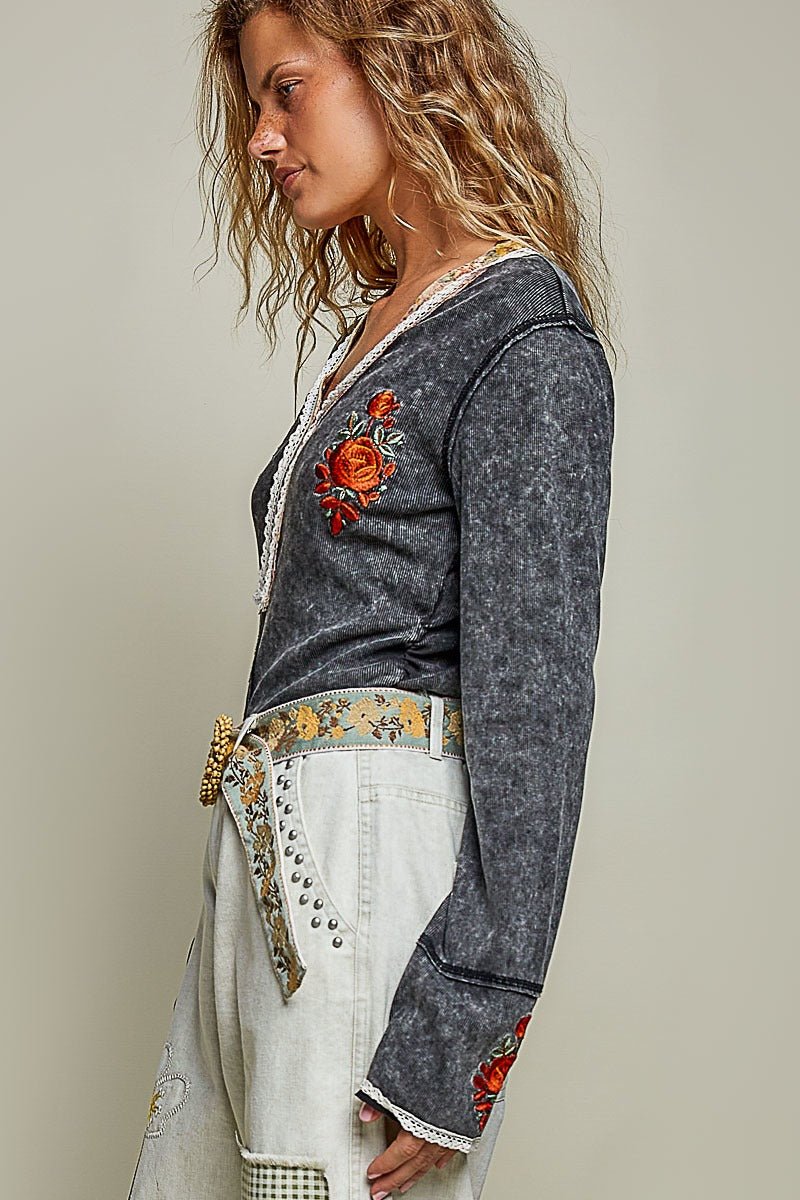 Rose & Thorn Ribbed Henley - Westly