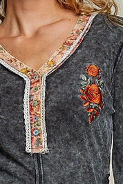 Rose & Thorn Ribbed Henley - Westly