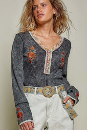 Rose & Thorn Ribbed Henley - Westly