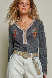 Rose & Thorn Ribbed Henley - Westly