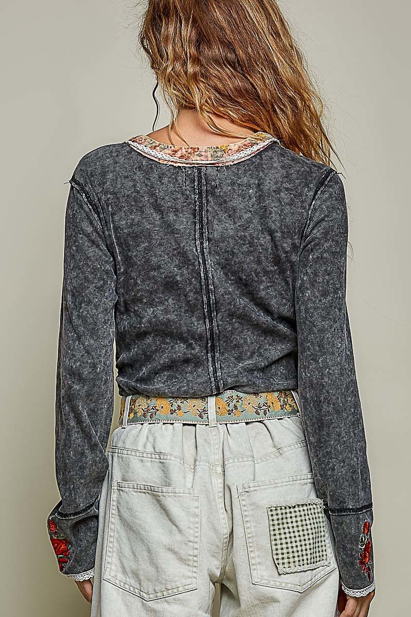 Rose & Thorn Ribbed Henley - Westly