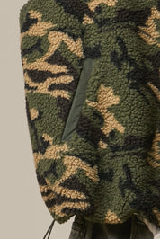 Side Quest Camo Reversible Puffer Vest - Westly
