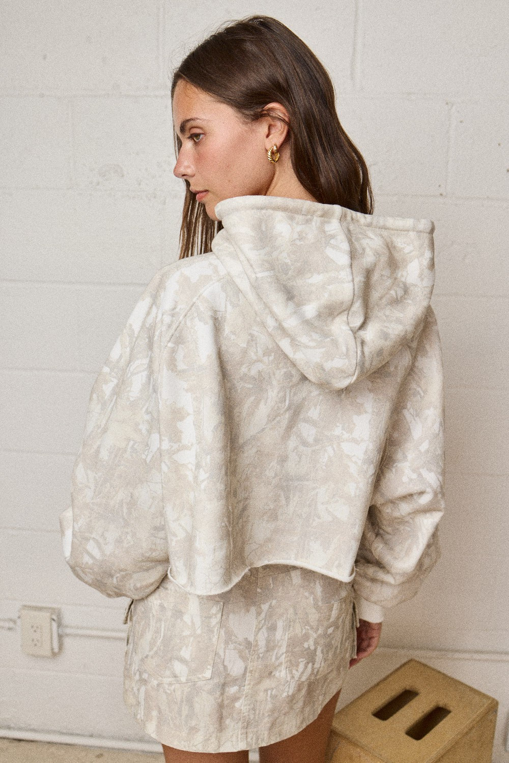 Sierra Camo Cropped Hoodie - Westly