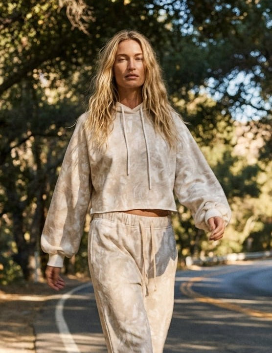 Sierra Camo Cropped Hoodie - Westly