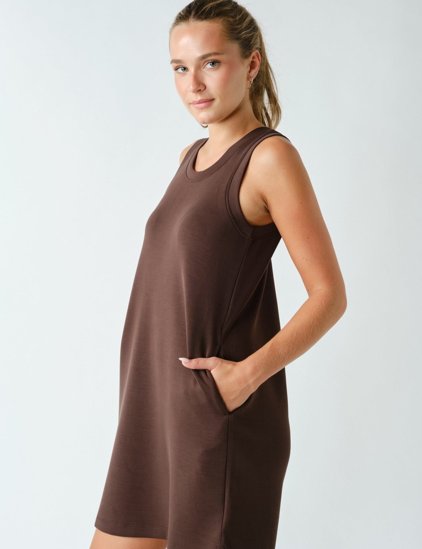 Siesta Scuba Shift Dress - Westly