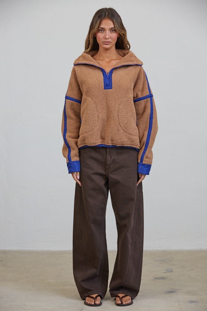 Ski Lodge Contrast Seam Half-Zip Sherpa - Westly