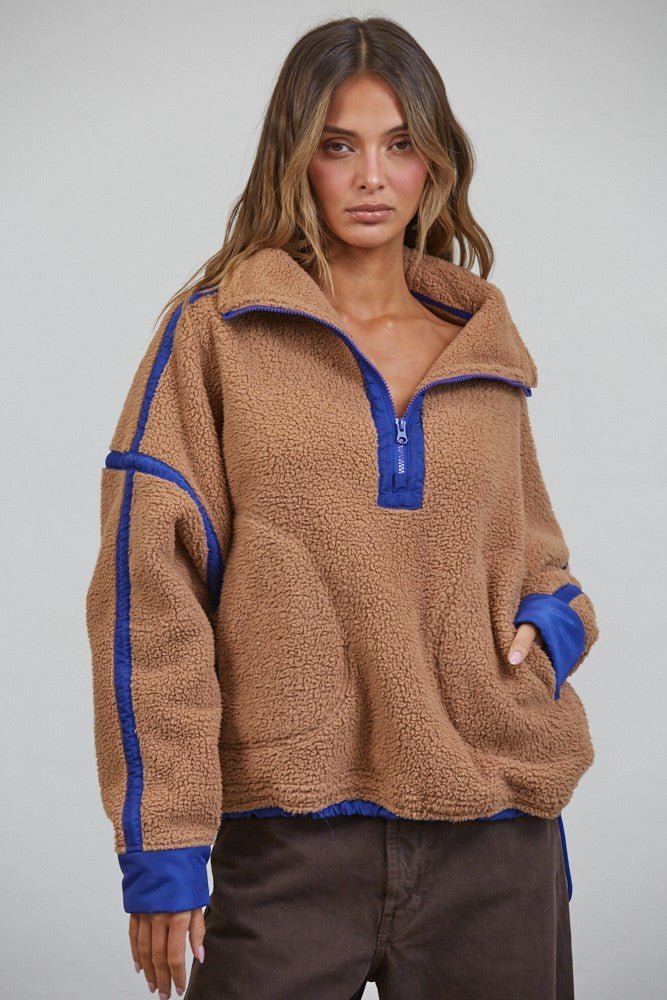 Ski Lodge Contrast Seam Half-Zip Sherpa - Westly