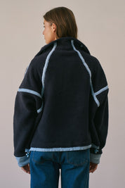 Ski Lodge Contrast Seam Half-Zip Sherpa - Westly