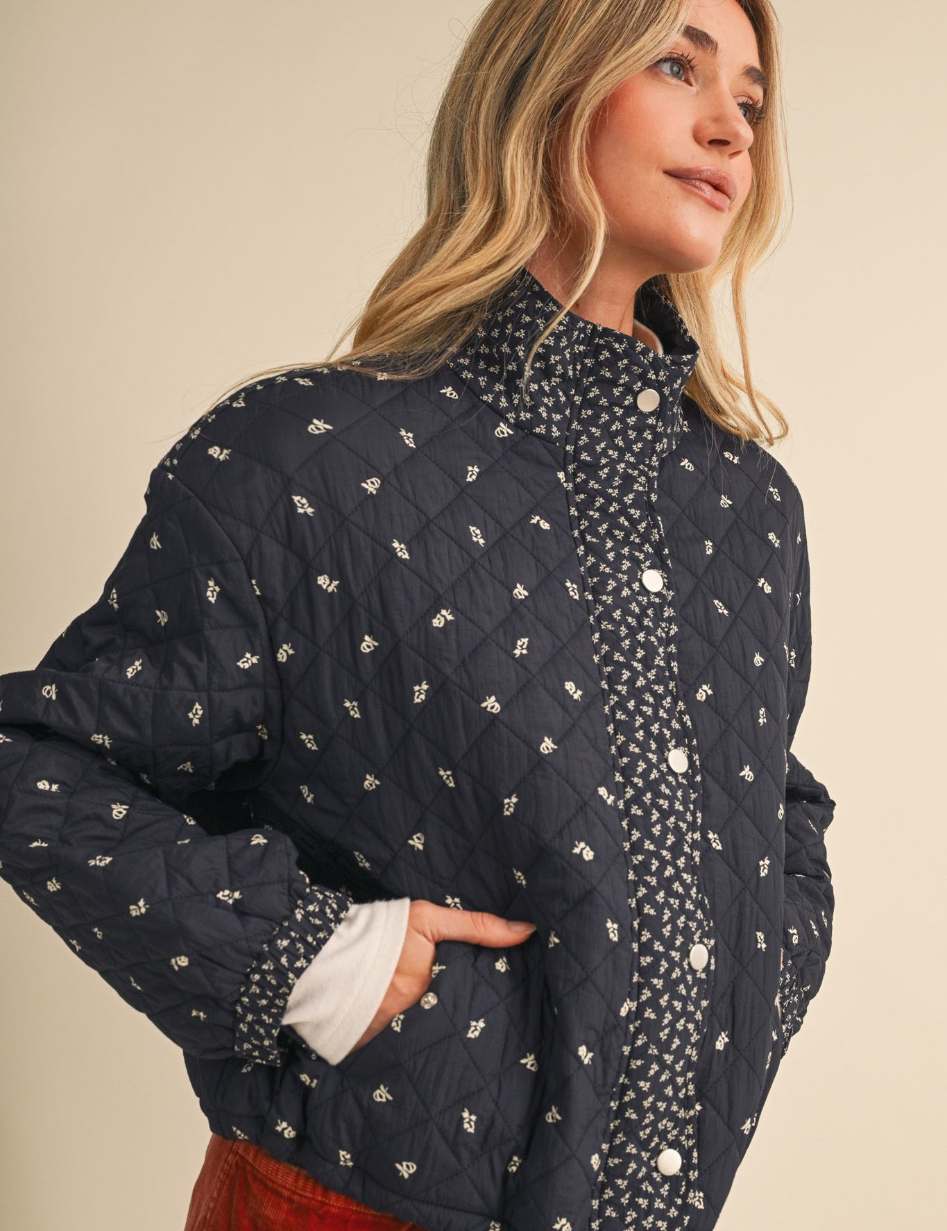 Small Blossom Quilted Jacket in Navy Floral - product photo 4