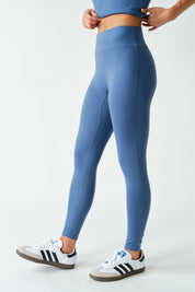 Smooth Operator Seamless Front Leggings in Ocean, photo 2