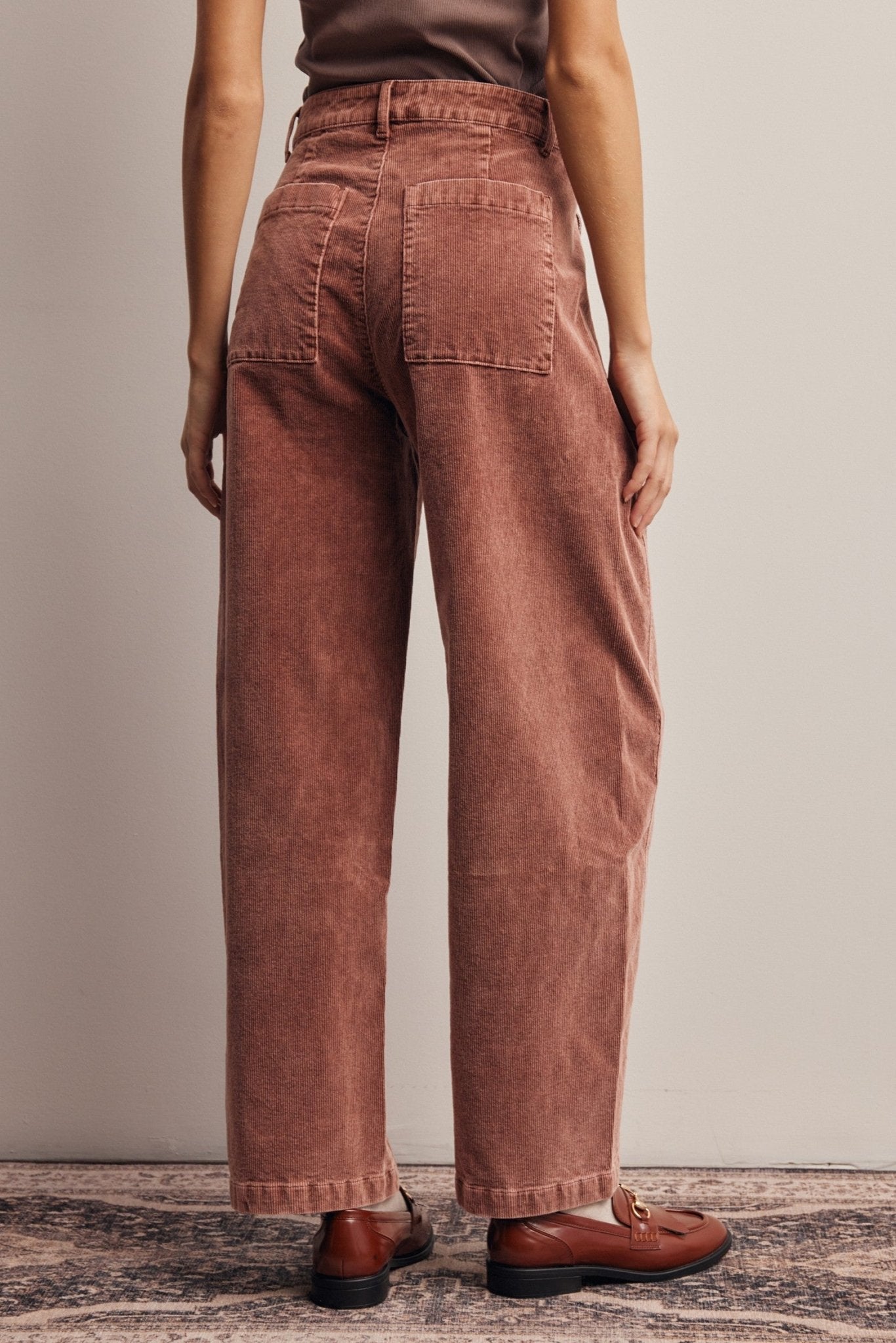 Soft Structure Corduroy Barrel Leg Pants - Westly
