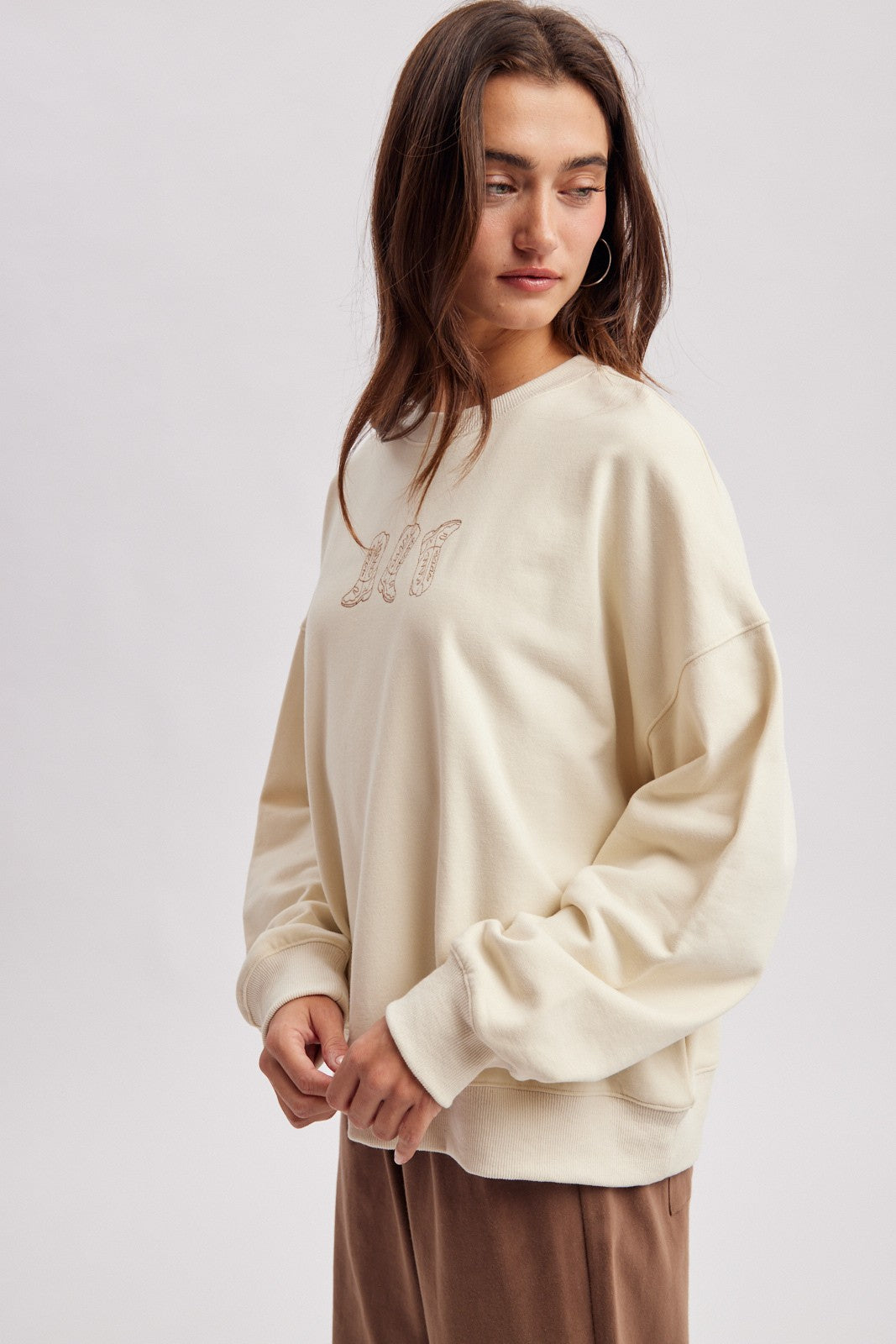 Spur Trail Boots Graphic Sweatshirt - Ecru Mocha