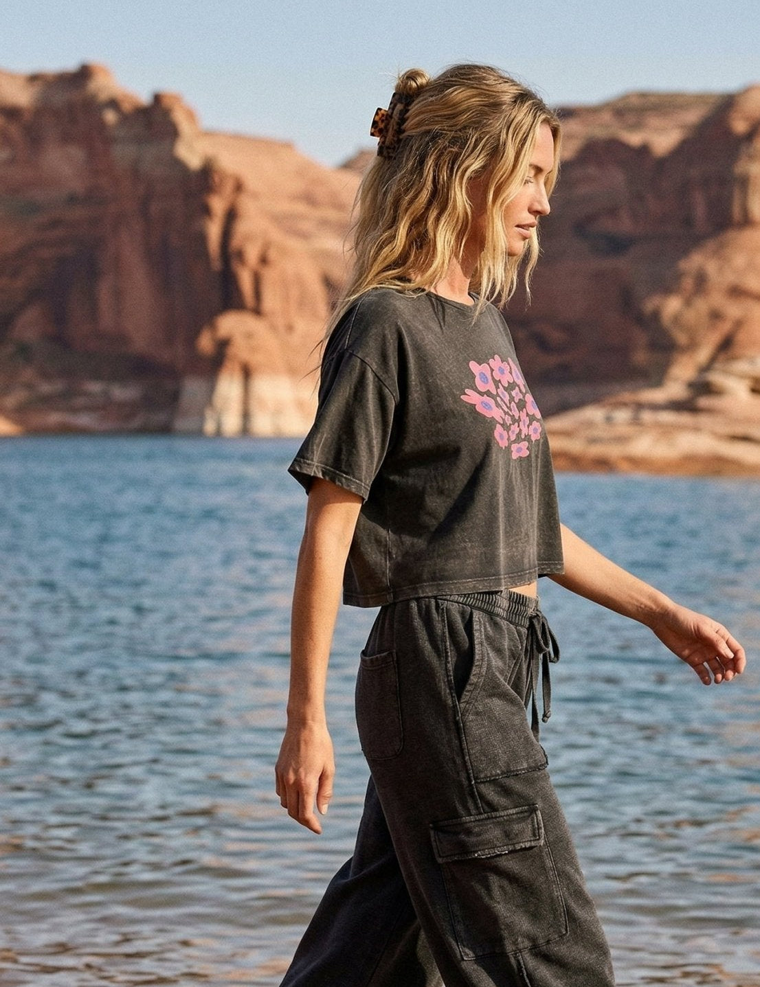 Stretched Flowers Mineral - Washed Cropped Graphic - Westly