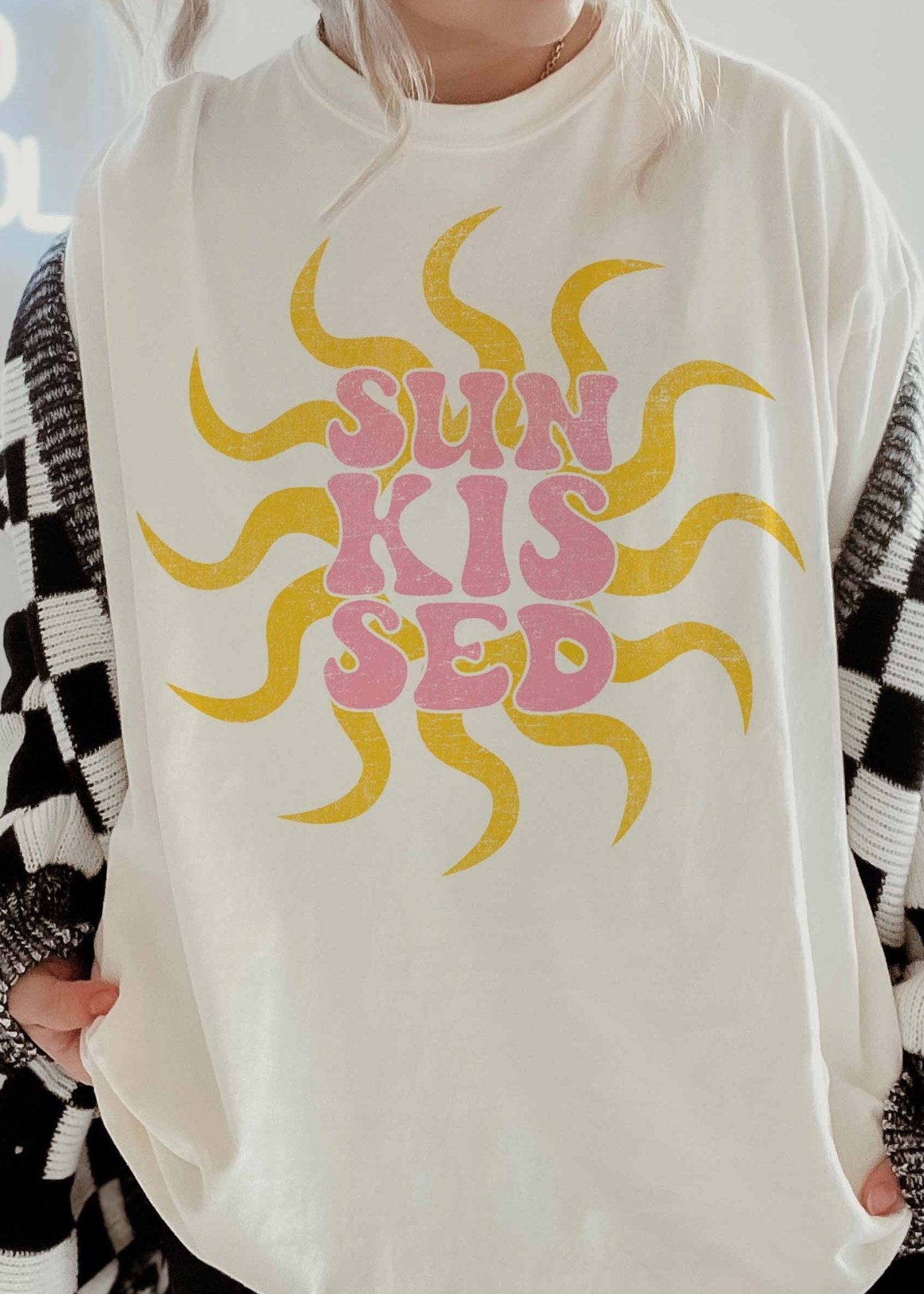Sunkissed Oversized Graphic Tee - Westly