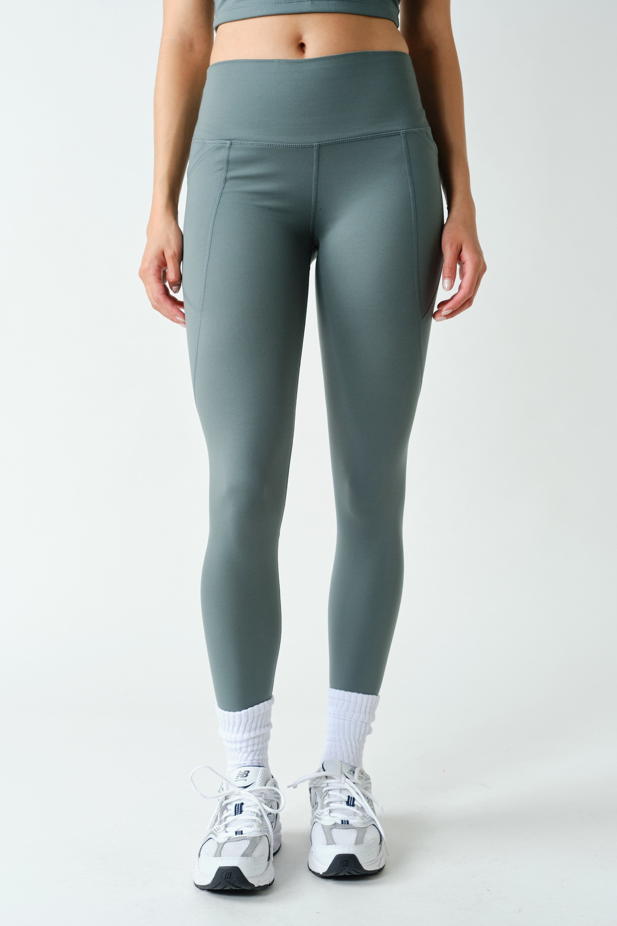 Sure Footed High Rise Sculpt Pocket Leggings in Eucalyptus, photo 1