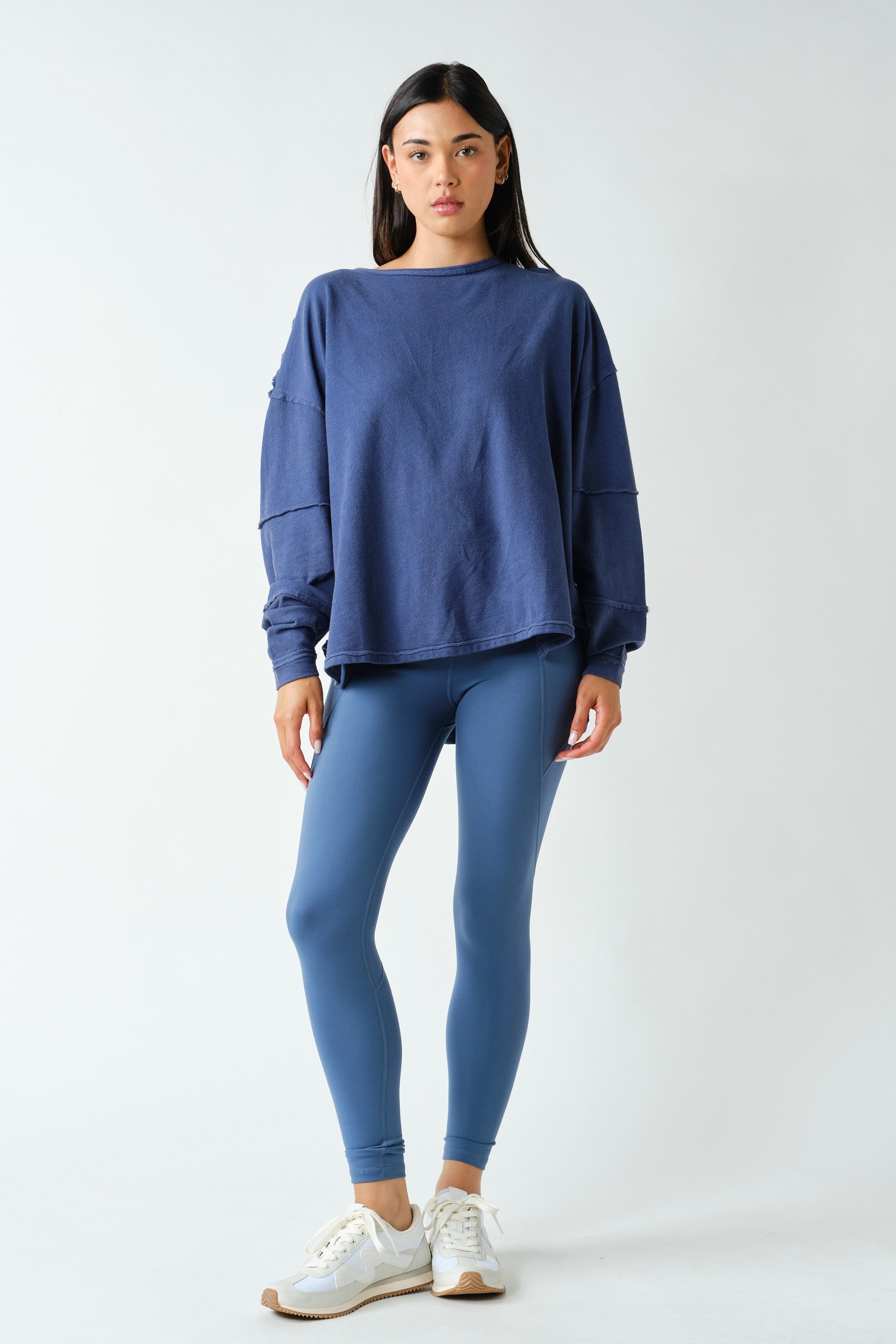 Sure Footed High Rise Sculpt Pocket Leggings in Ocean, photo 3