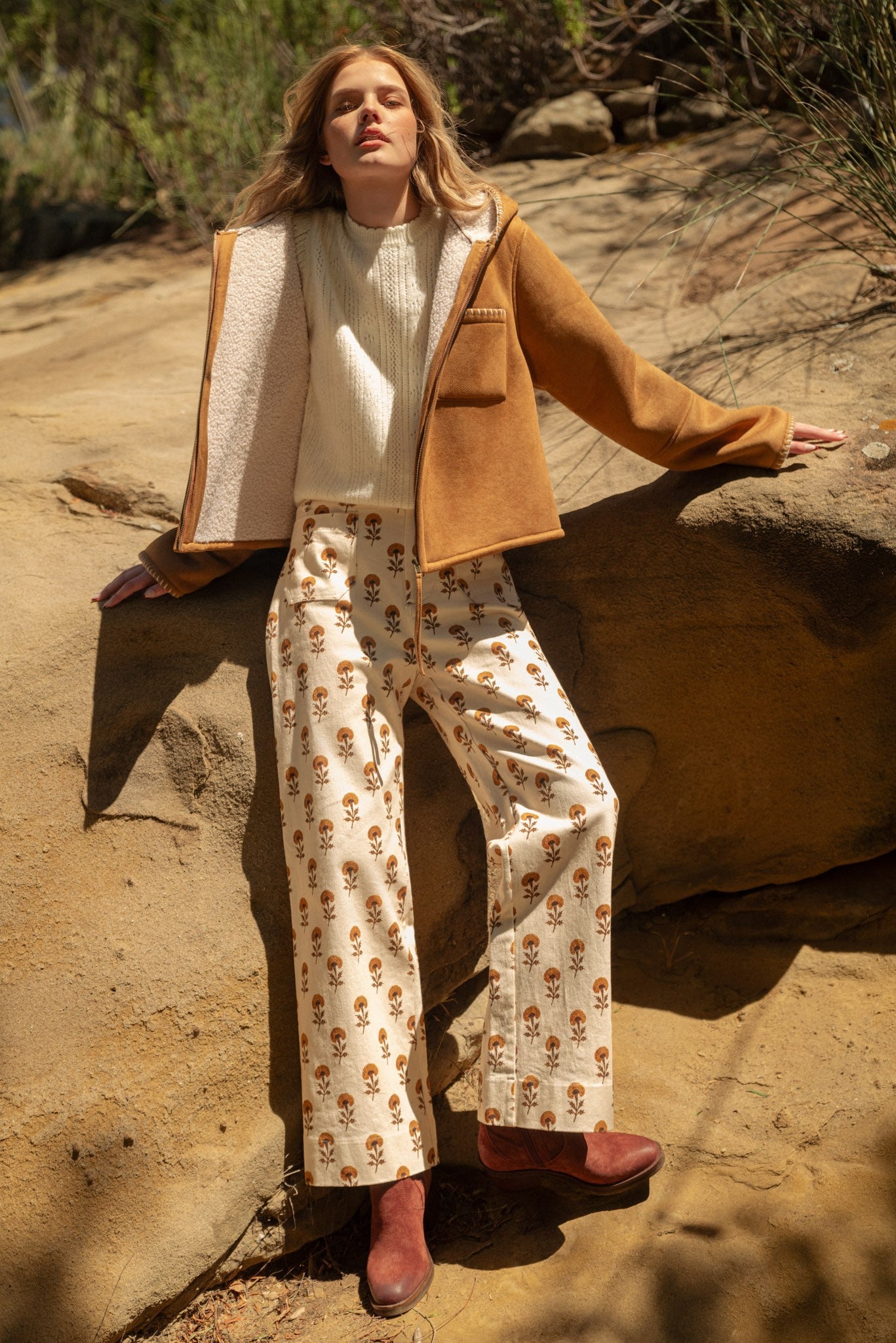 Sweetgrass Floral Wide Leg Cropped Pants in Cream Floral, photo 5
