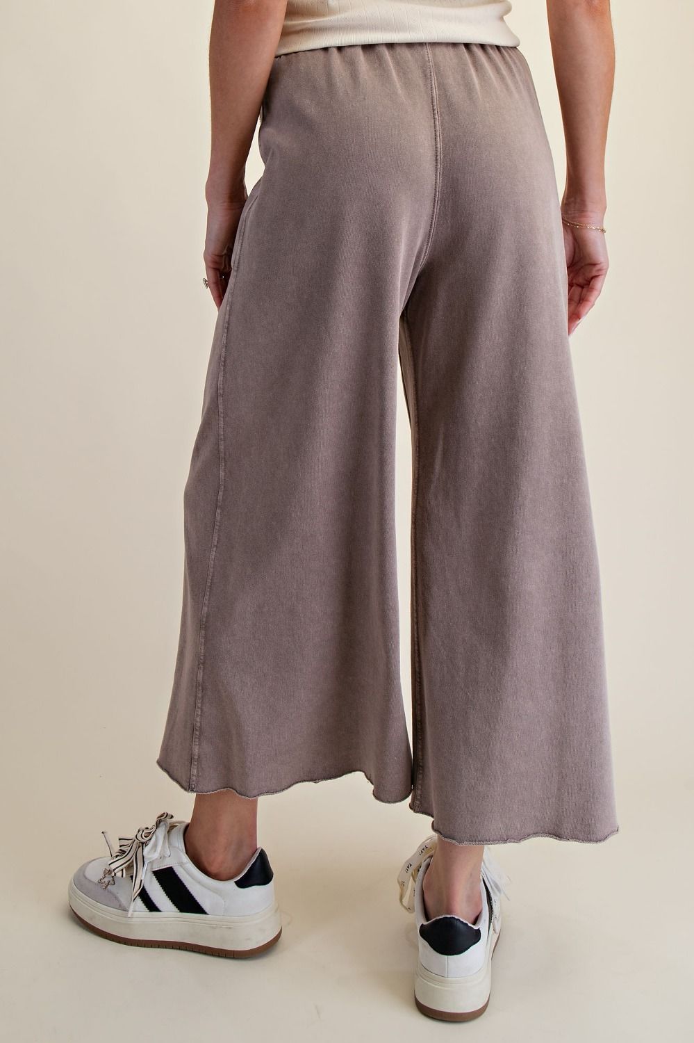 The Essential Mineral Washed Terry Sweatpants - Westly