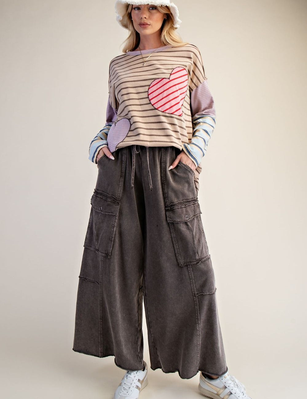 The Essential Mineral Washed Wide Leg Terry Cargo Pants - Westly