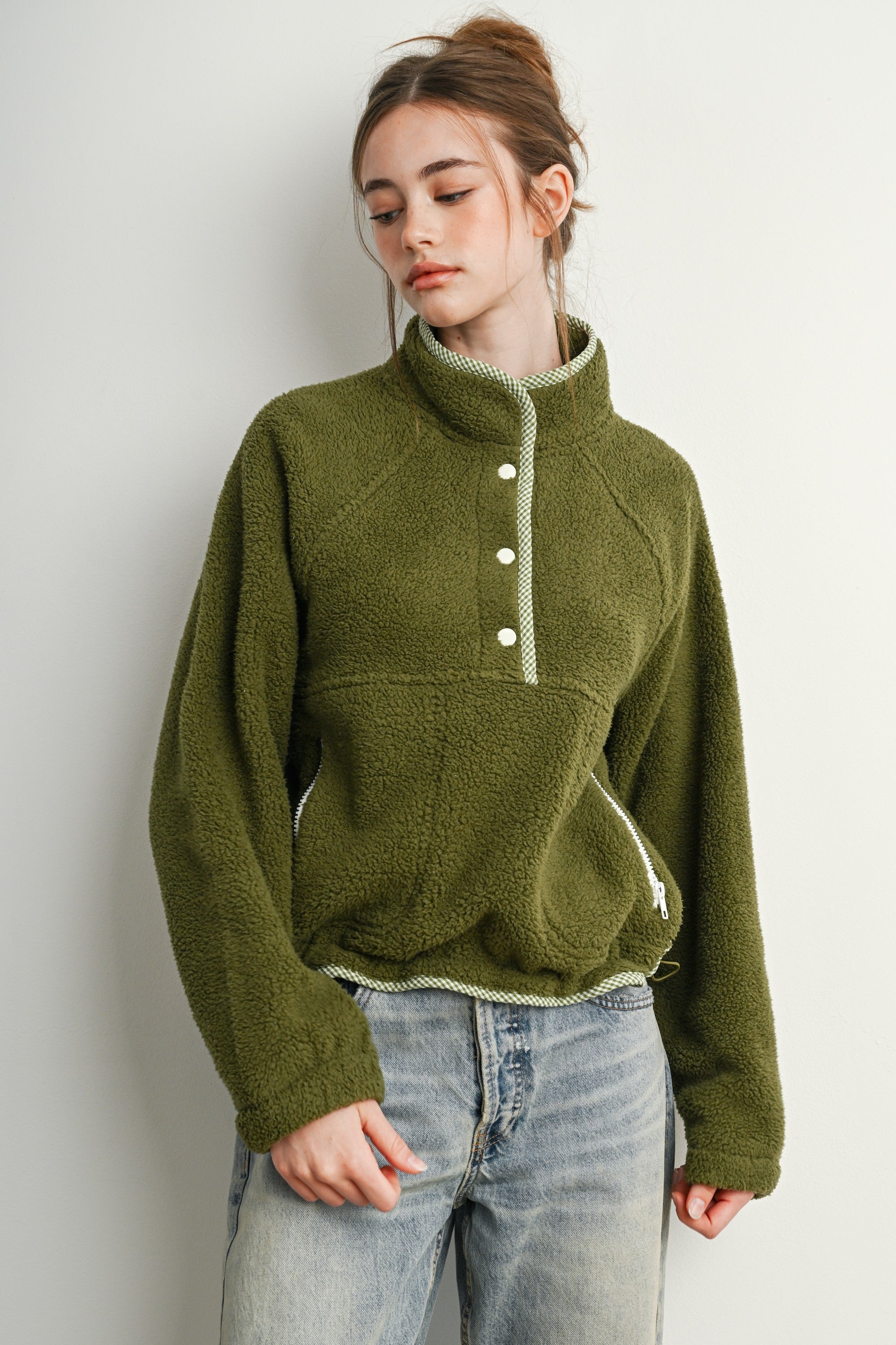 Trailmarker Gingham Trim Fleece Pullover in Olive Multi - product photo 1