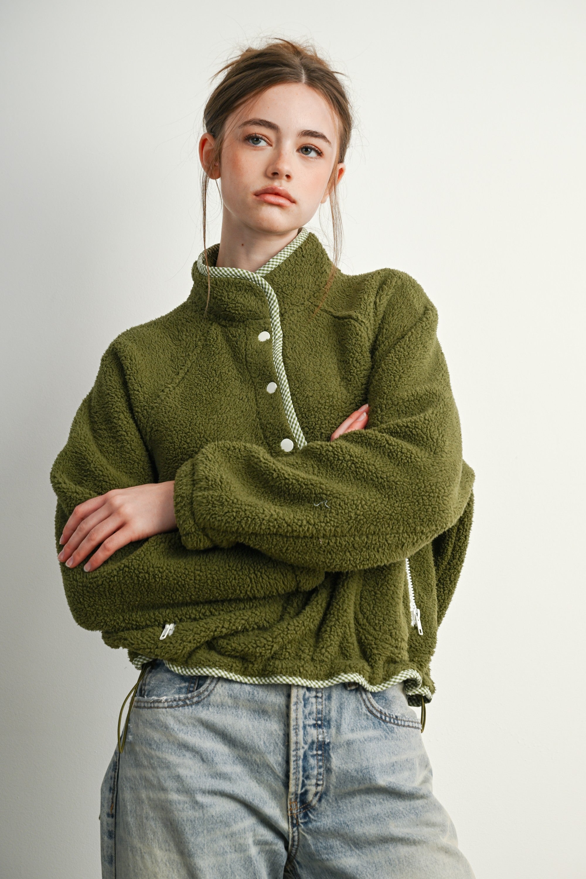 Trailmarker Gingham Trim Fleece Pullover in Olive Multi - product photo 4