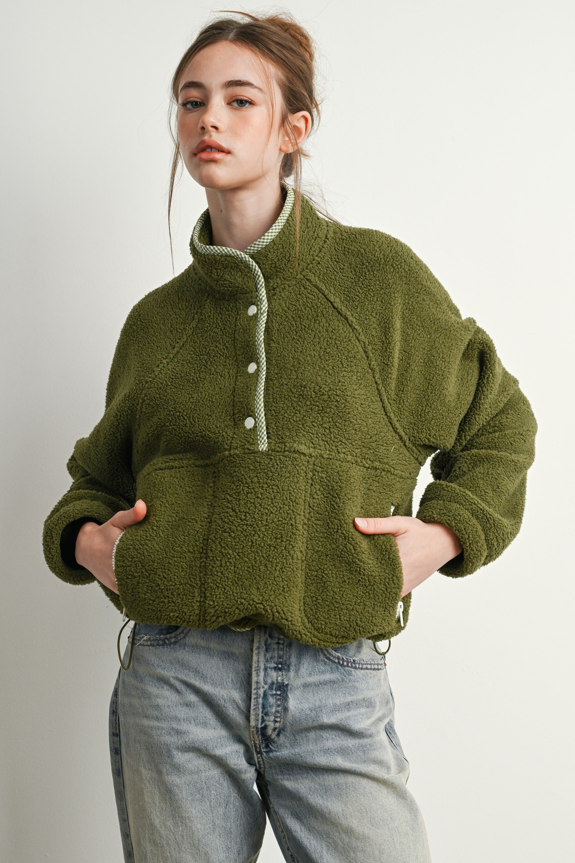 Trailmarker Gingham Trim Fleece Pullover in Olive Multi - product photo 5