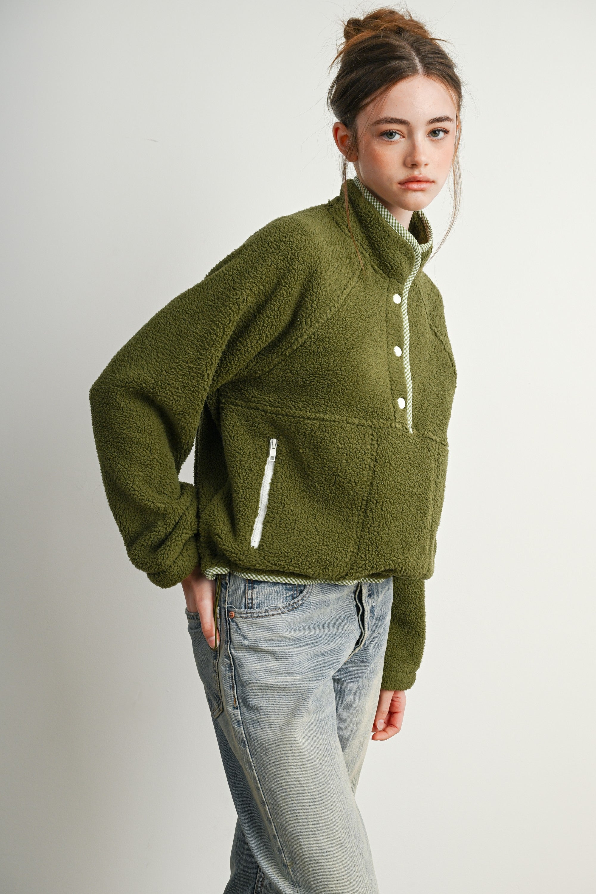 Trailmarker Gingham Trim Fleece Pullover in Olive Multi - product photo 7