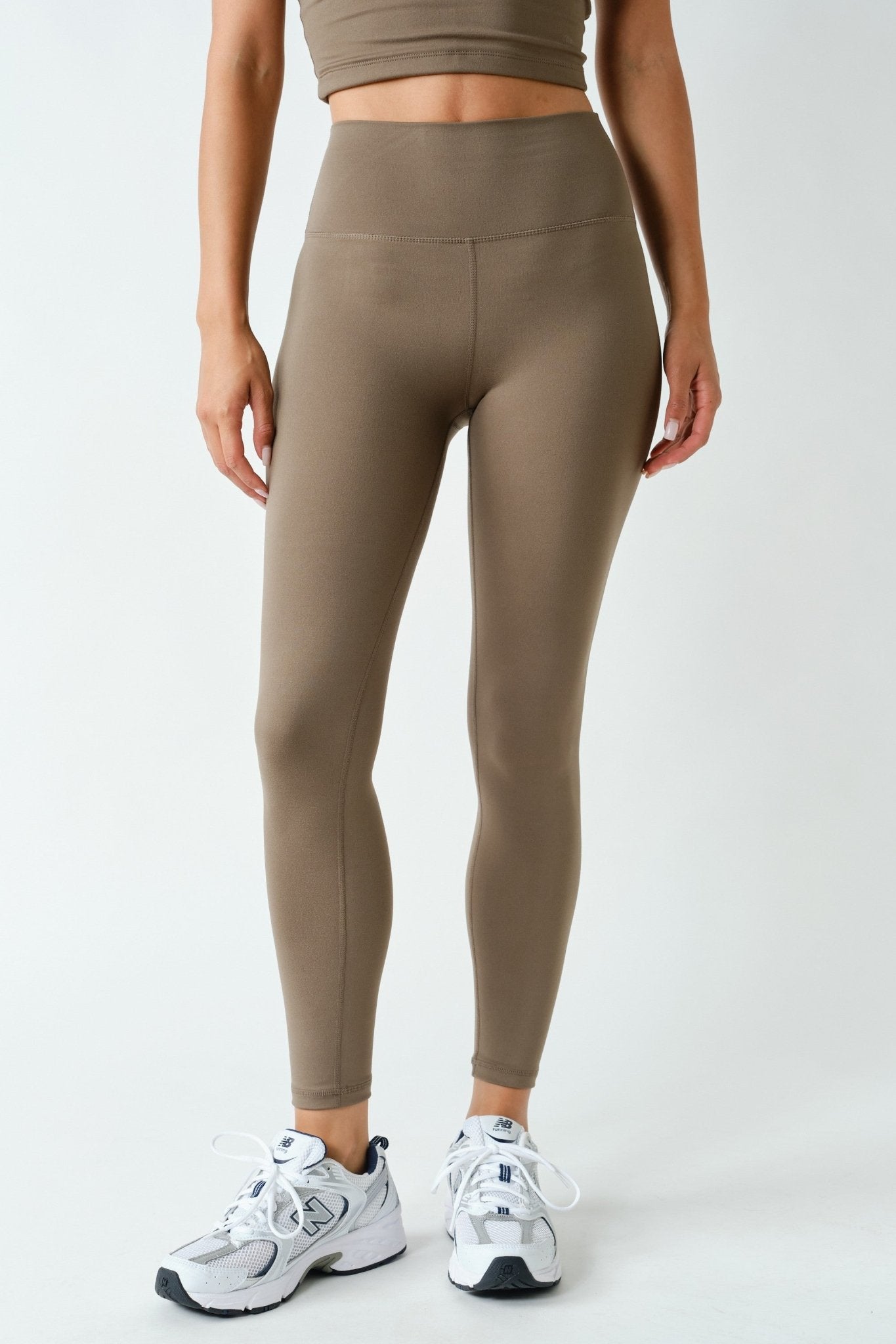 True Form Contour Seam Leggings - Westly