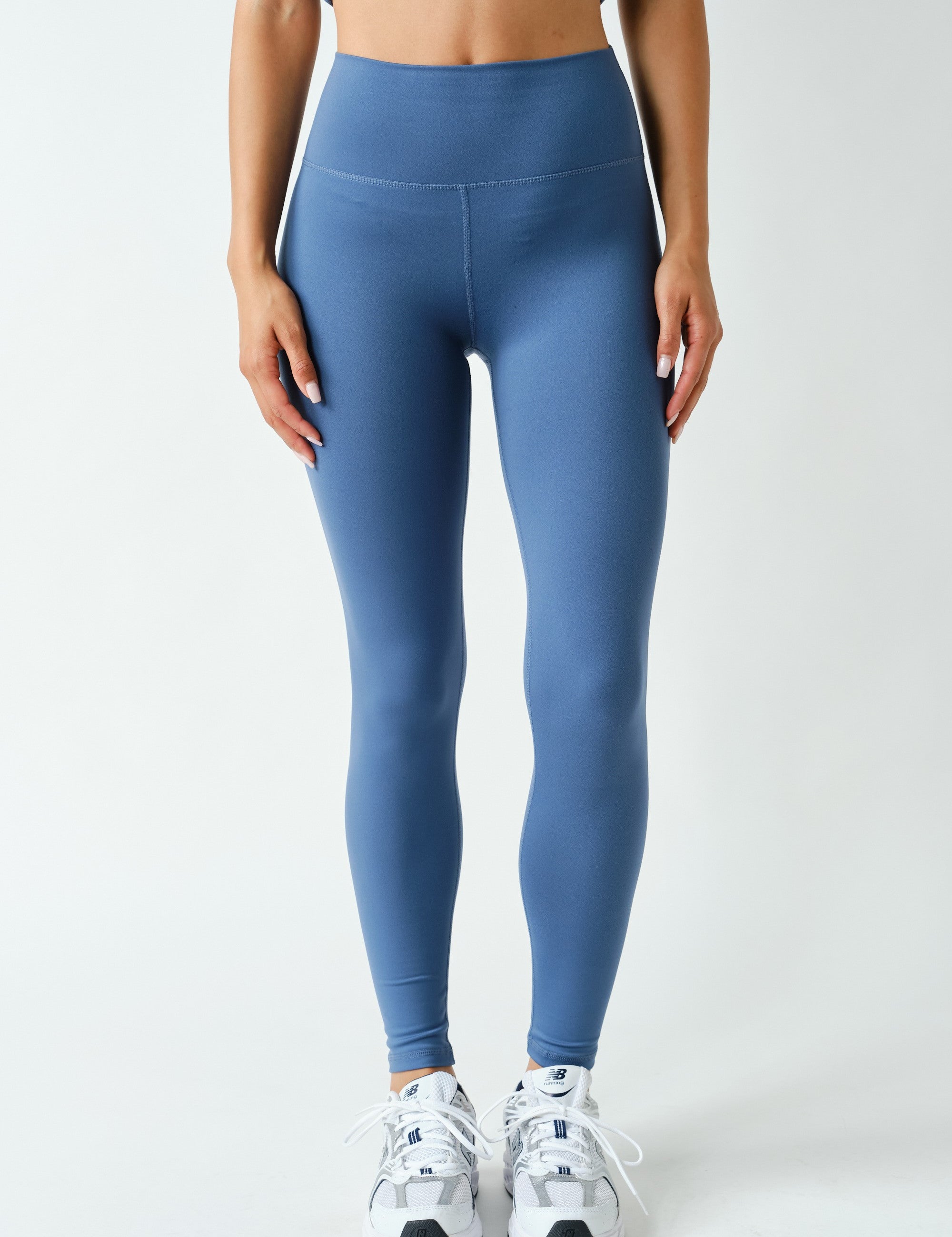 True Form Contour Seam Leggings in Ocean, photo 1