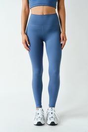 True Form Contour Seam Leggings in Ocean, photo 1