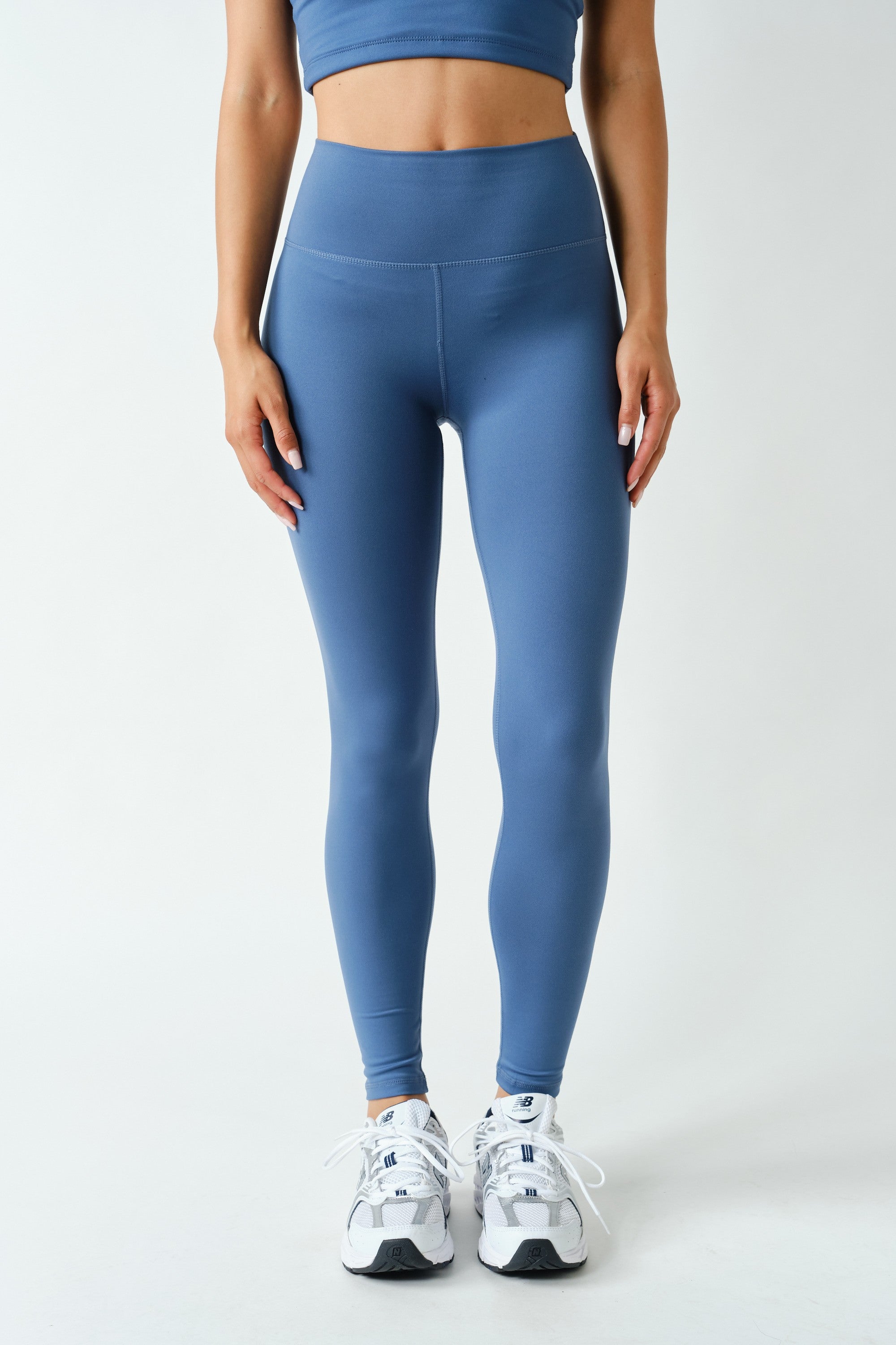 True Form Contour Seam Leggings in Ocean, photo 1