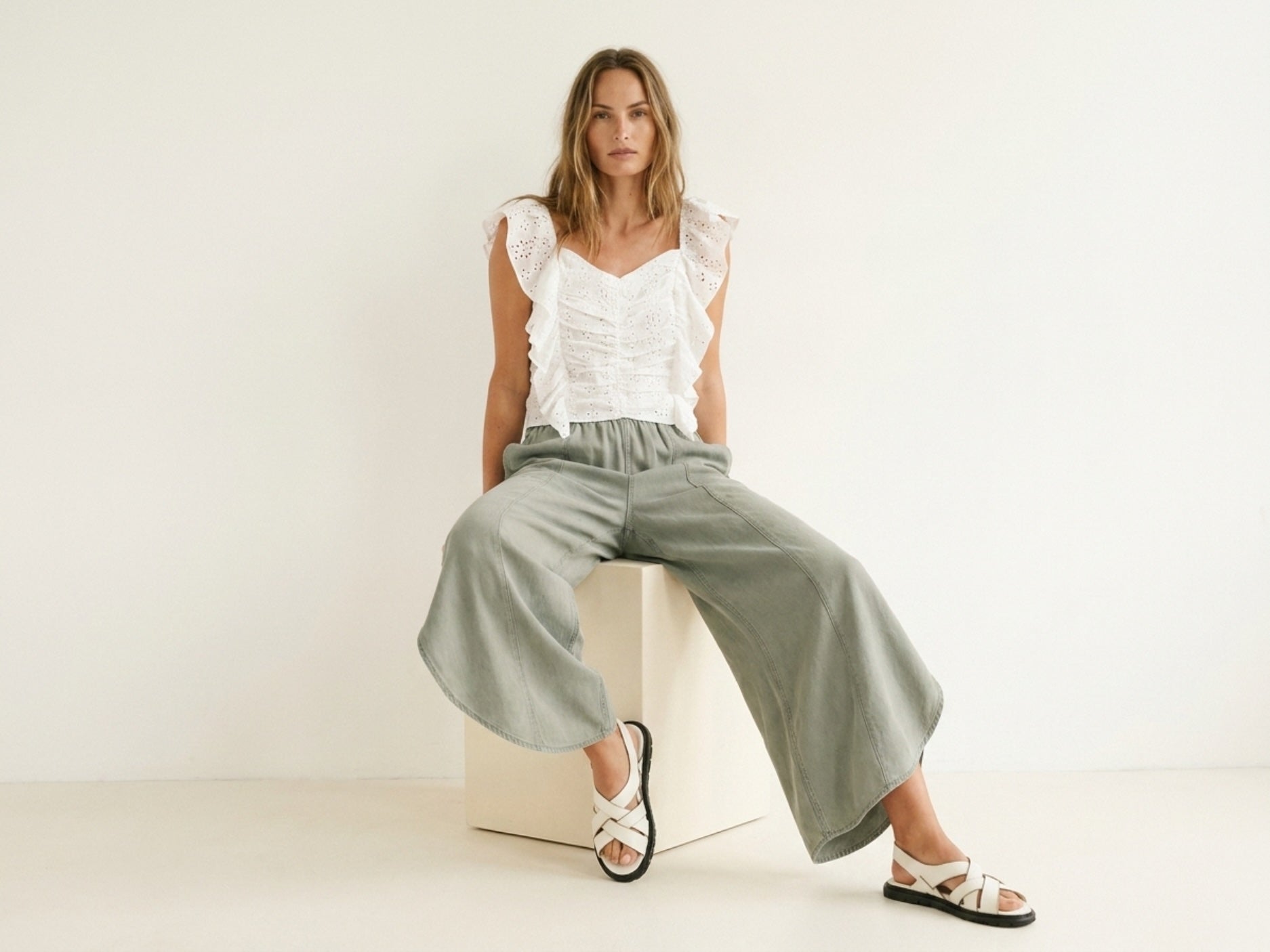 tulip-hem-pants.jpg