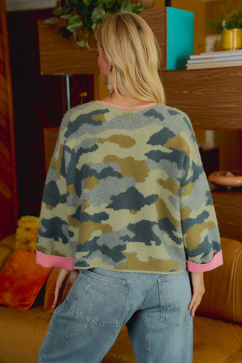 Underbrush Contrast Trim Camo Sweater - Camo Pink