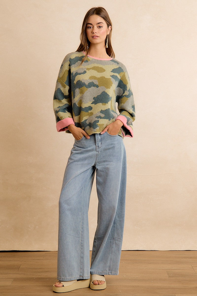 Underbrush Contrast Trim Camo Sweater - Camo Pink