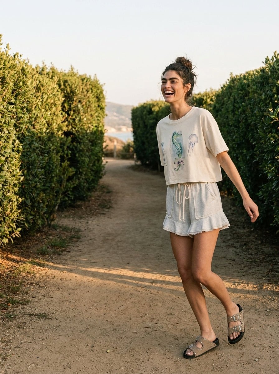 Watercolor Seahorse Cropped Graphic Tee - Westly