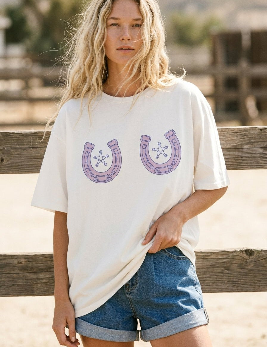 Western Horseshoes Oversized Graphic Tee - Westly